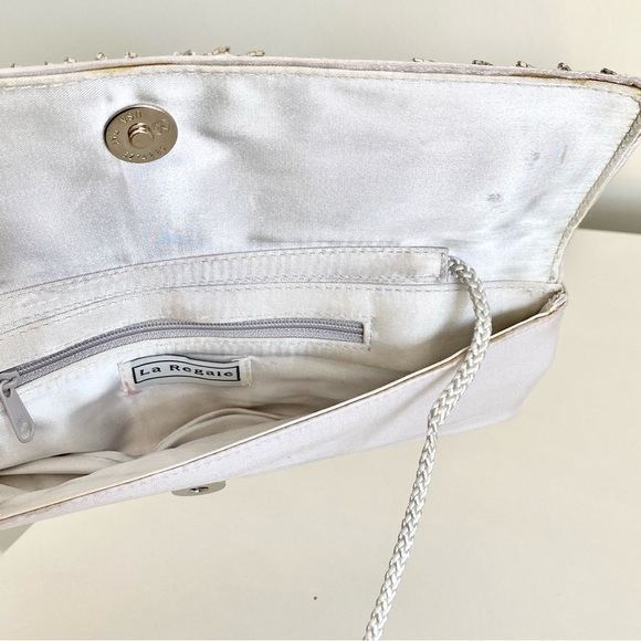 La Regale Elegant Beaded Evening Bag - Picture 6 of 7